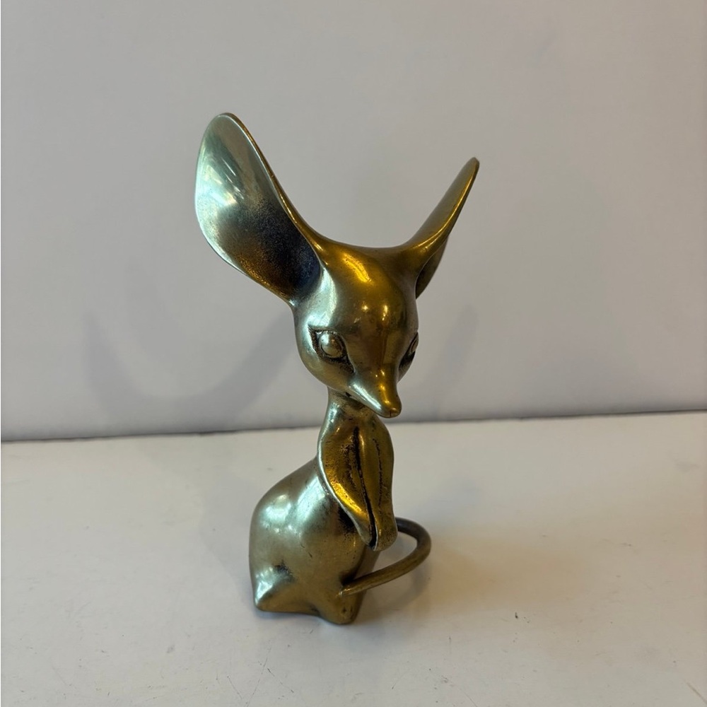 Brass mouse figurine - vintage